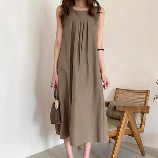 「体型をカバー」 大人可愛いAライン ノースリーブ ラウンドネック ギャザー ミモレ丈ワンピース