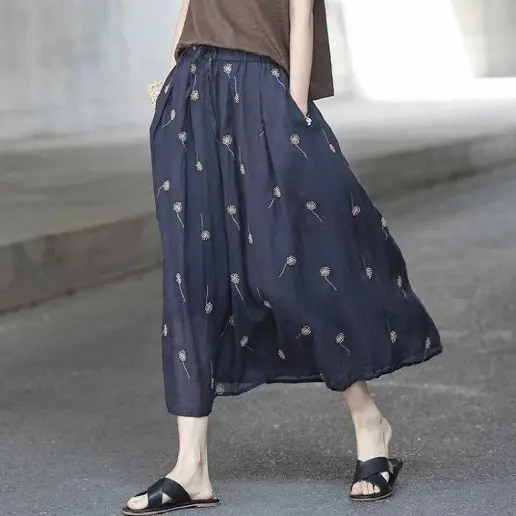 ポケット付き プリント 花柄 ハイウエスト Aライン スウィート 着痩せ効果 コーディネート自在 スカート