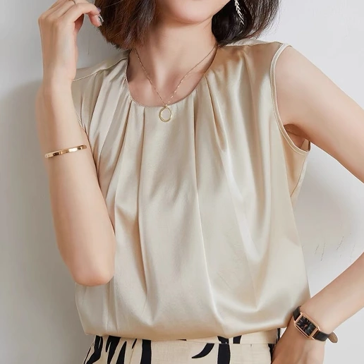 「ノースリーブ 」シンプル ギャザー ラウンドネック 着痩せ効果 無地 タンクトップ