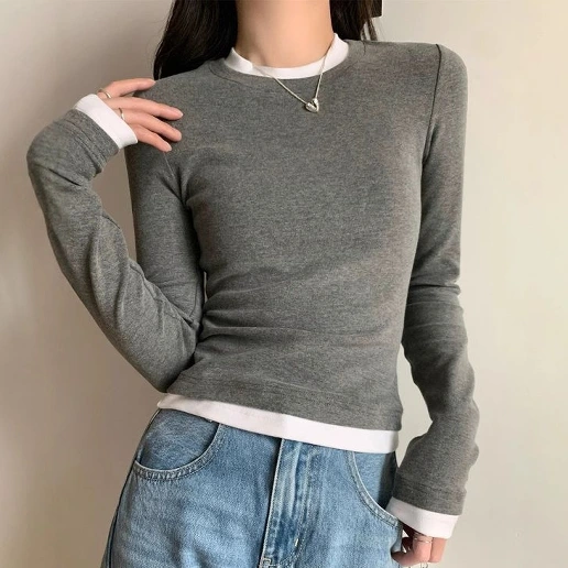 トレンドを先取り♪ 長袖 ラウンドネック レイヤード / 重ね着風 コーディネート自在 無地 カジュアル Tシャツ