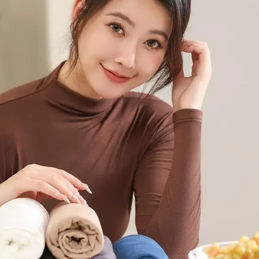 今季トレンド 長袖 プルオーバー 細身シルエット 無地 ハーフネック シンプル Tシャツ